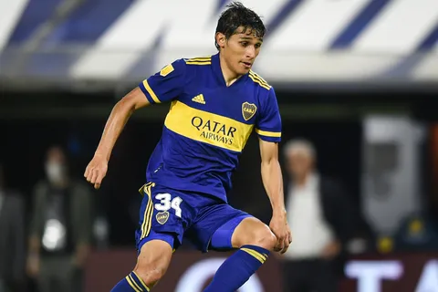 Agustín Obando y Oscar Salomón son los juveniles de Boca que se van a préstamo a Platense