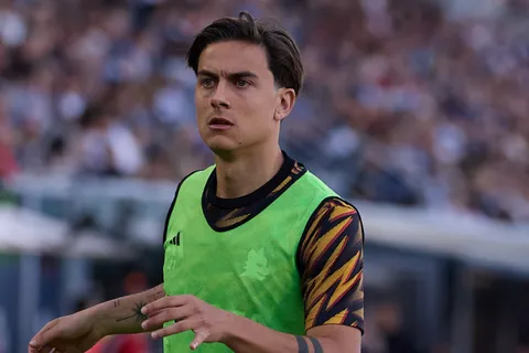 El Mono Navarro Montoya le metió presión a Dybala para que juegue en Boca: "Lo tiene que movilizar el desafío"