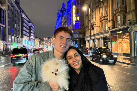 El Colo Barco junto a su novia