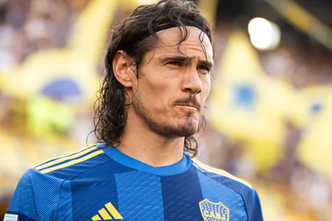Edinson Cavani se sinceró: "Tal vez esperaban 50 goles" y cuándo festejará en el alambrado