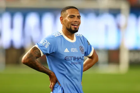 "¿Quién no quisiera jugar en Boca?": un defensor peruano habló sobre la chance de pasar al Xeneize