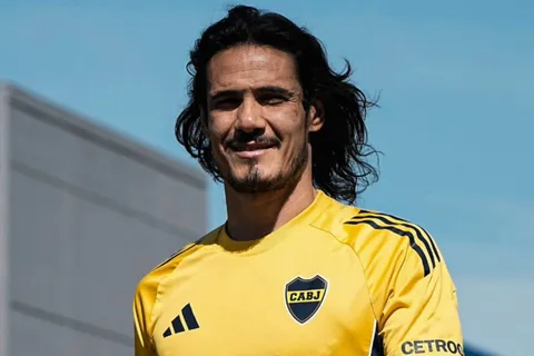 ¿Y ahora? La novedad con Edinson Cavani que le pone suspenso a su vuelta en Boca