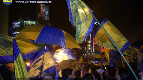 Banderazo en apoyo a Riquelme