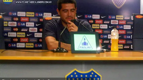 Riquelme: "Estoy feliz porque vuelvo al jardín de mi casa"