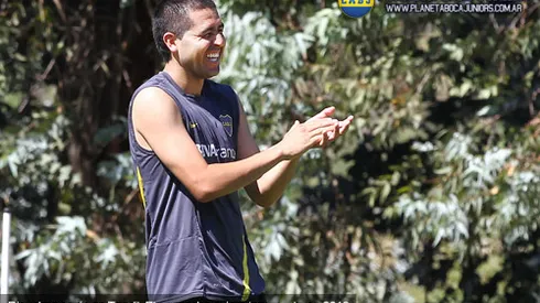 Riquelme evoluciona e ilusiona