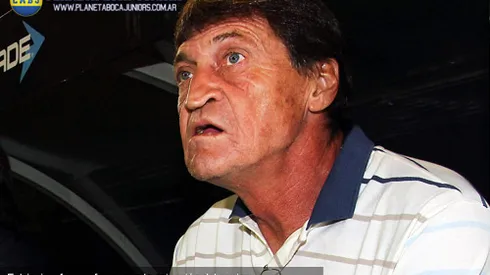 Falcioni, conforme con el equipo