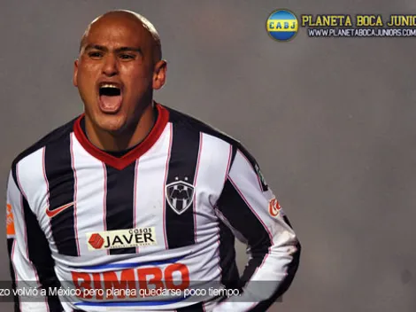 Suazo se presentó en México