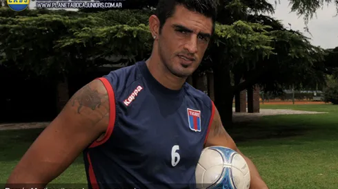 Boca, interesado en Román Martínez