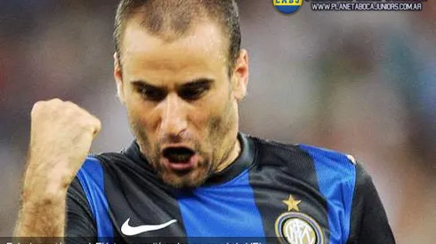 Con goles de Palacio y Guarín, el Inter pasó de ronda