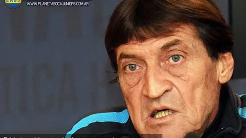 Falcioni: "Vamos a seguir jugando con enganche"