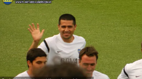 La vuelta de Riquelme, en fotos