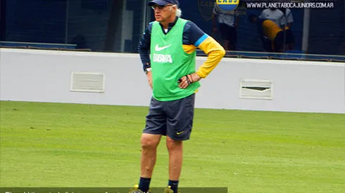 Equipo confirmado: Riquelme titular