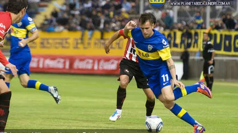 Lidera amistosamente