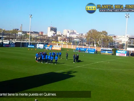 Riquelme, a la par del grupo