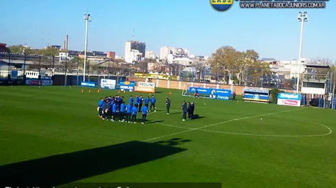 Riquelme, a la par del grupo