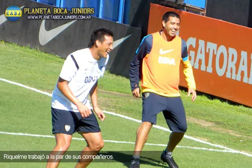 entre riquelme junto grupo pre racing boca boca