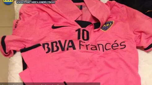 Se estrena la camiseta rosa