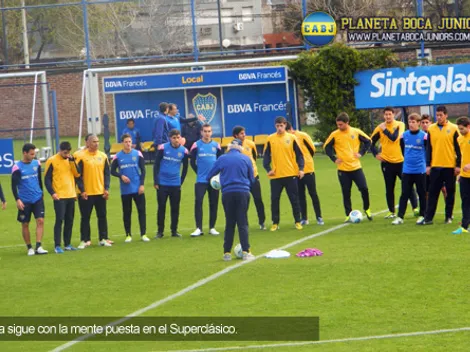 Riquelme, a la par del grupo