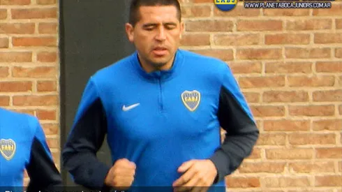 Fútbol informal, sin Riquelme ni Méndez