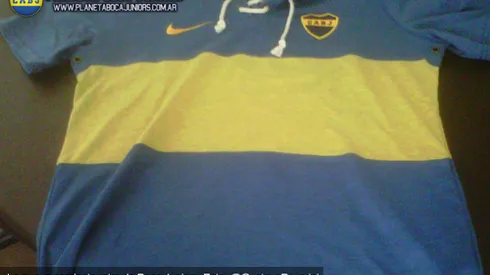 Más fotos de la camiseta retro que salió a la venta