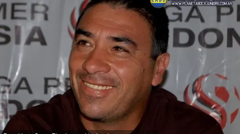 Basualdo: "Con Riquelme, los demás jugarían más tranquilos"