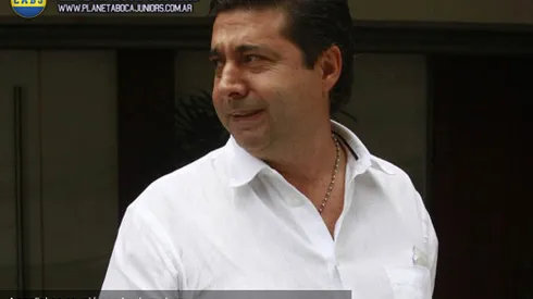 Angelici visitó al plantel