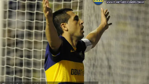 "Riquelme no se va"