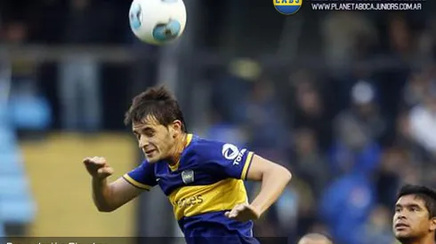 Bravo: "Riquelme es nuestro DT en la cancha"