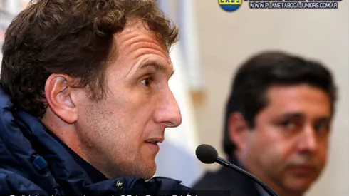 Angelici: "Si Arruabarrena me pide por Riquelme, lo hablaremos"