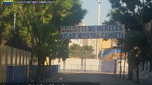 Un pasacalle contra Gigliotti en La Boca