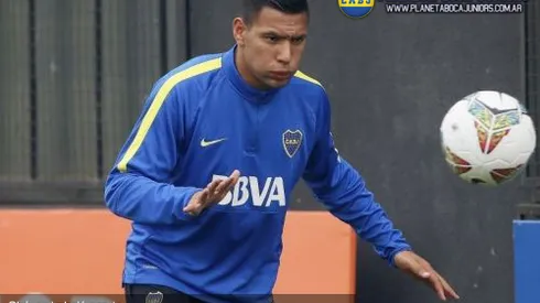 Chávez entrenó aparte