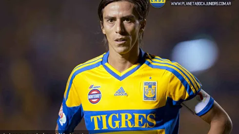 Lobos se queda en México