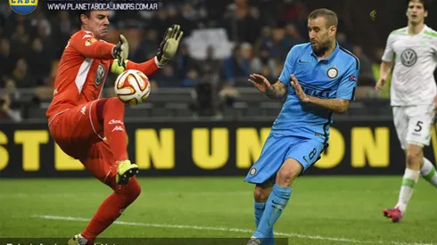 Pese al gol de Palacio, el Inter quedó eliminado