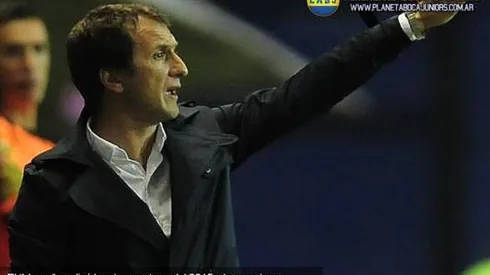 Arruabarrena: “Creo que estamos muy lejos de Tevez”