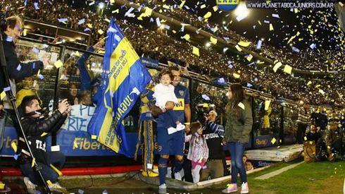 La presentación de Tevez, top 3 de la historia del fútbol mundial