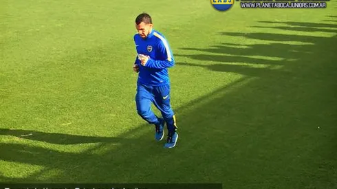 El trabajo paralelo de Tevez