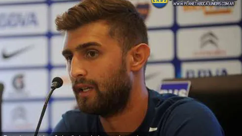 Peruzzi: "Si el partido está apretado, se la damos a Tevez"