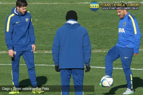Gago-Tevez-Boca