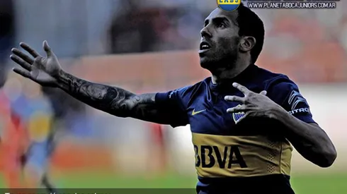 De la mano de Carlitos