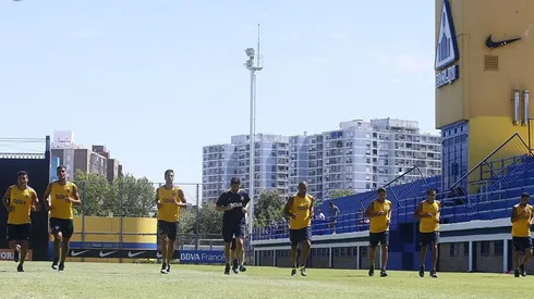 Arruabarrena probó el once para visitar a Racing