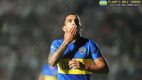 Tevez: "Dentro de la cancha debemos darle el respaldo al Vasco"