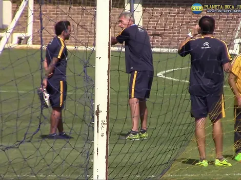 Charla entre Tevez y el preparador físico