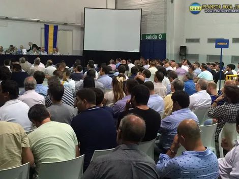 Asamblea por los terrenos de Casa Amarilla