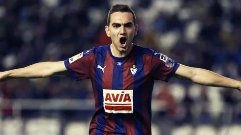 Escalante, a paso firme en España