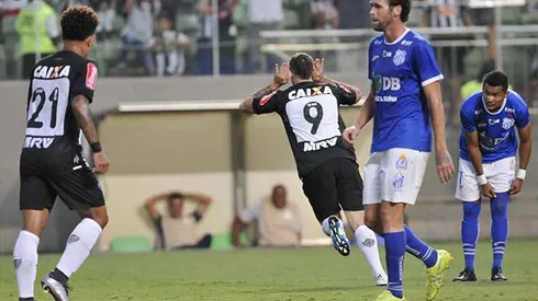 A un paso del título