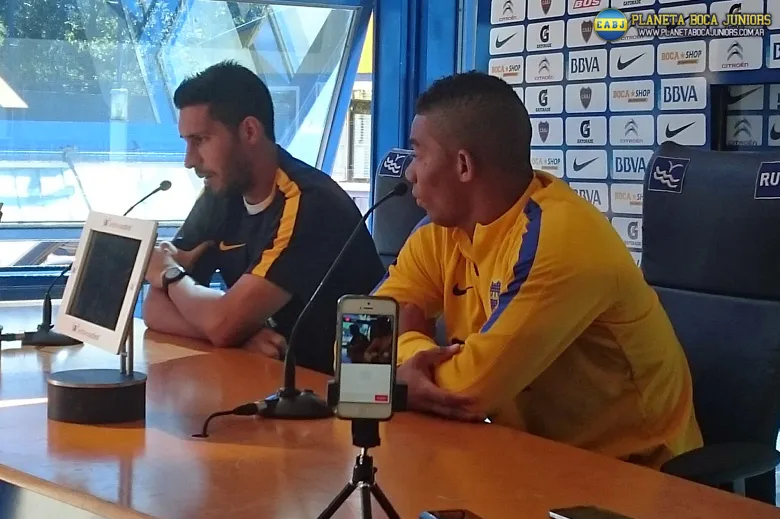 Fabra e Insaurralde hablaron con la prensa.