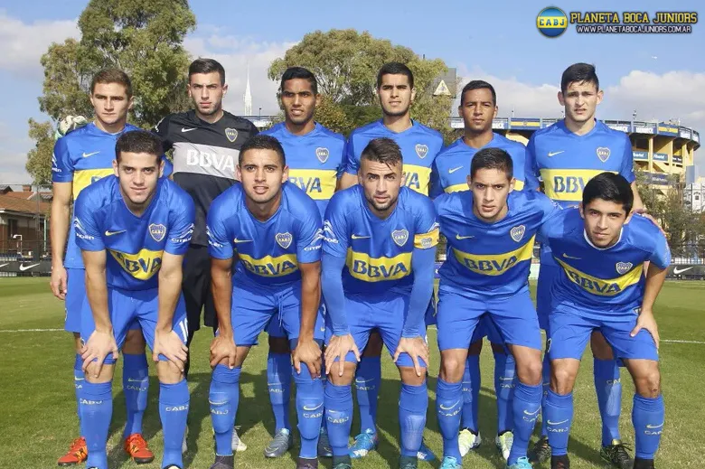 Los once titulares ante Aldosivi. Foto: Prensa C.A.B.J.