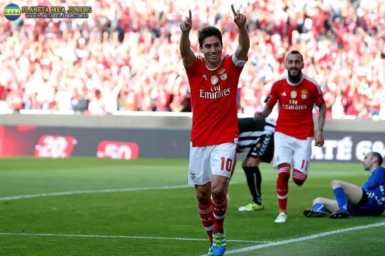 El exBoca festejó un título más.