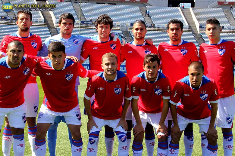 Nacional es el local.