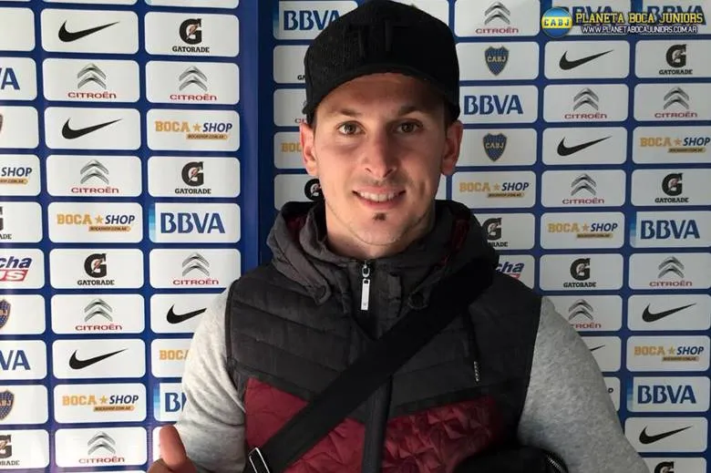 El 9 de Boca, feliz.